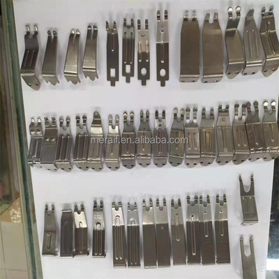 Les doigts titaniques ondulent les doigts titaniques de soudure de soudure de vague de griffe de machine